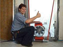 resized_Blower_Door_Test